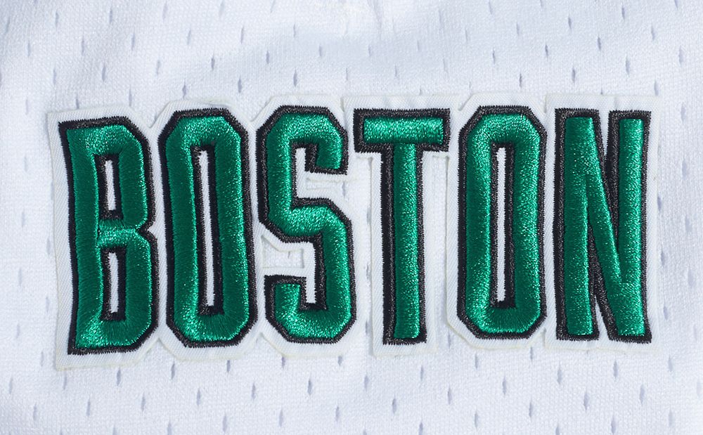 Pro Standard Men's Boston Celtics White Classic Mesh Shorts product image