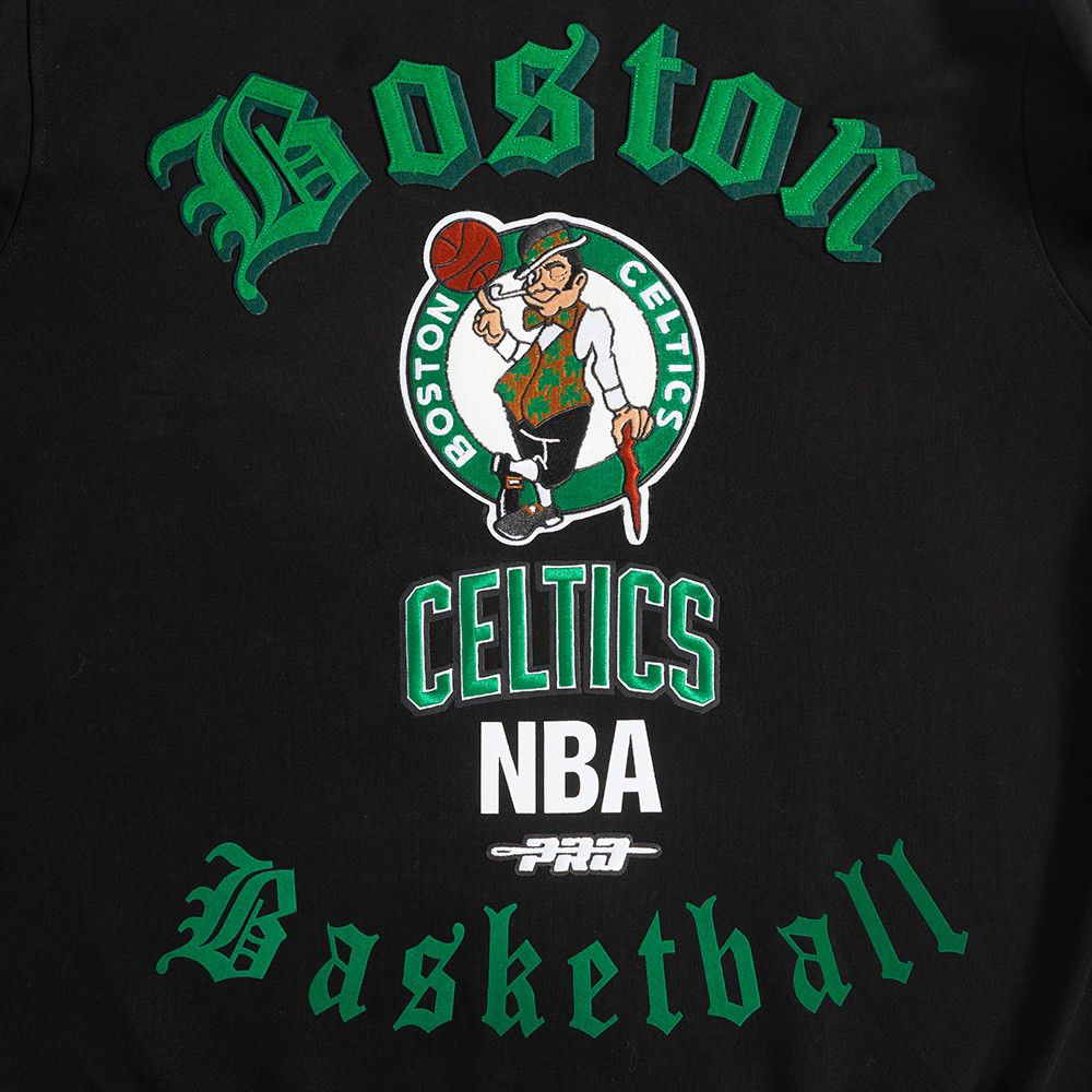 Pro Standard Men's Boston Celtics Black Old English Fleece Crewneck Sweatshirt product image