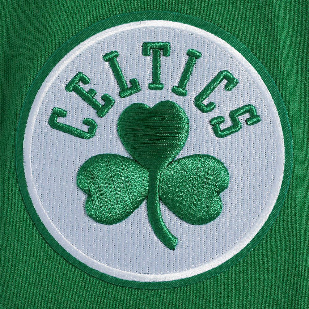 Pro Standard Men's Boston Celtics Green Old English Fleece Crewneck Sweatshirt product image