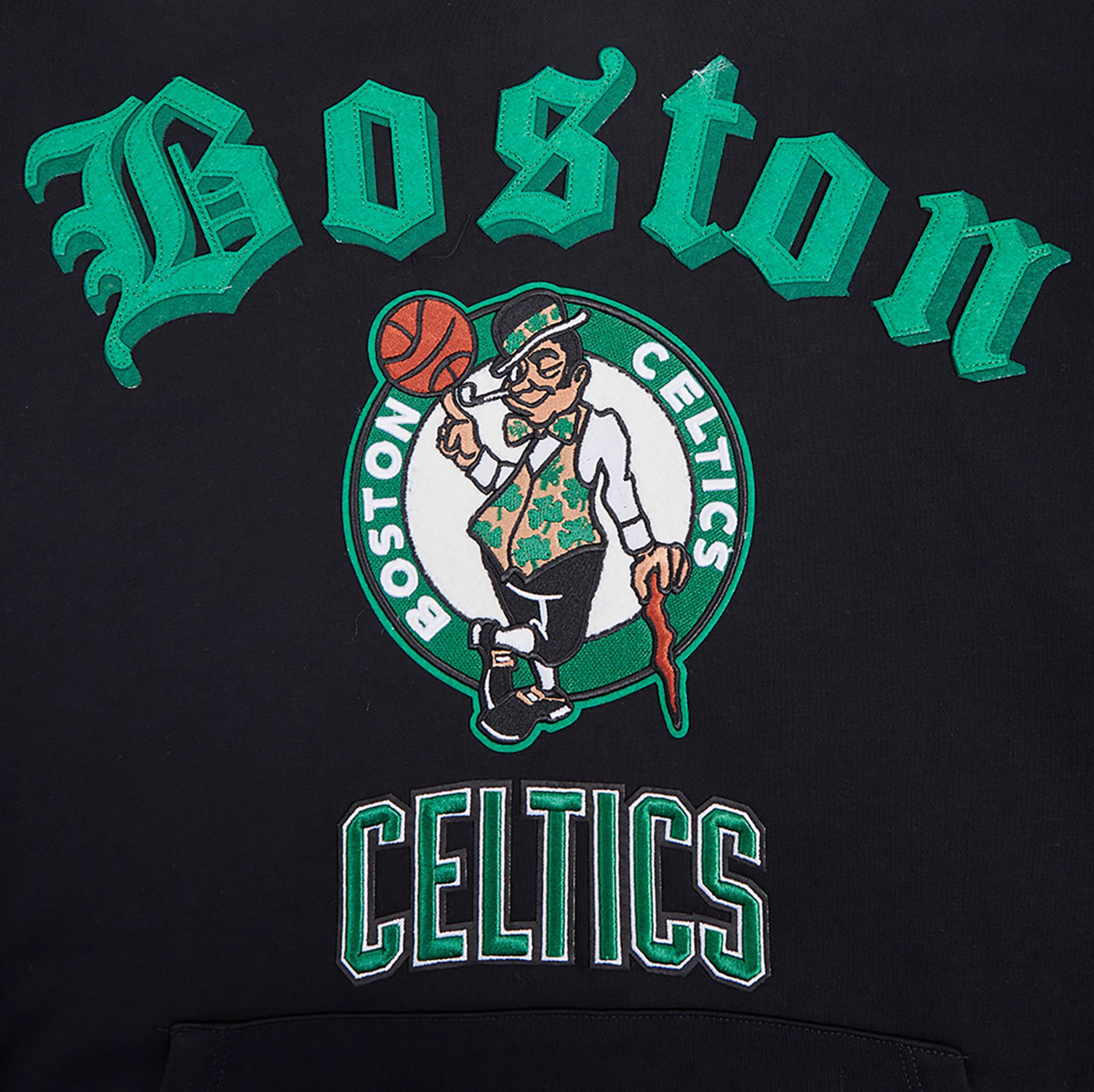 Pro Standard Men's Boston Celtics Black Old English Fleece Hoodie product image