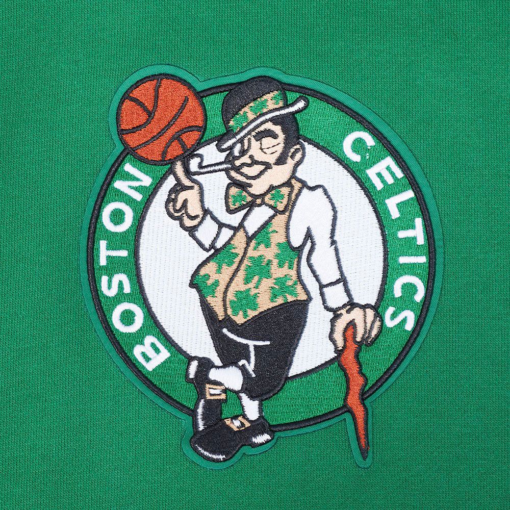 Pro Standard Men's Boston Celtics Green Living Large Hoodie product image