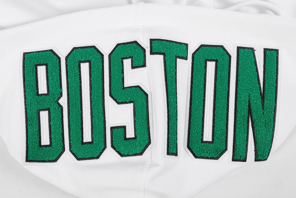 Pro Standard Men's Boston Celtics White Classic Chenille Pullover Hoodie product image