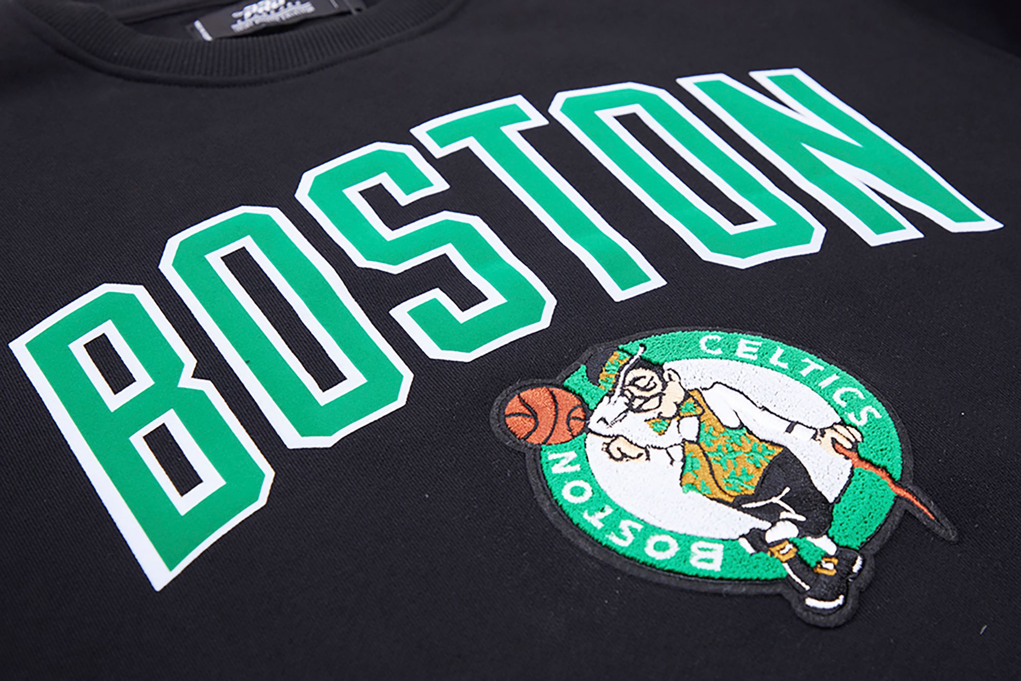 Pro Standard Men's Boston Celtics Black Fleece Crewneck Sweater product image
