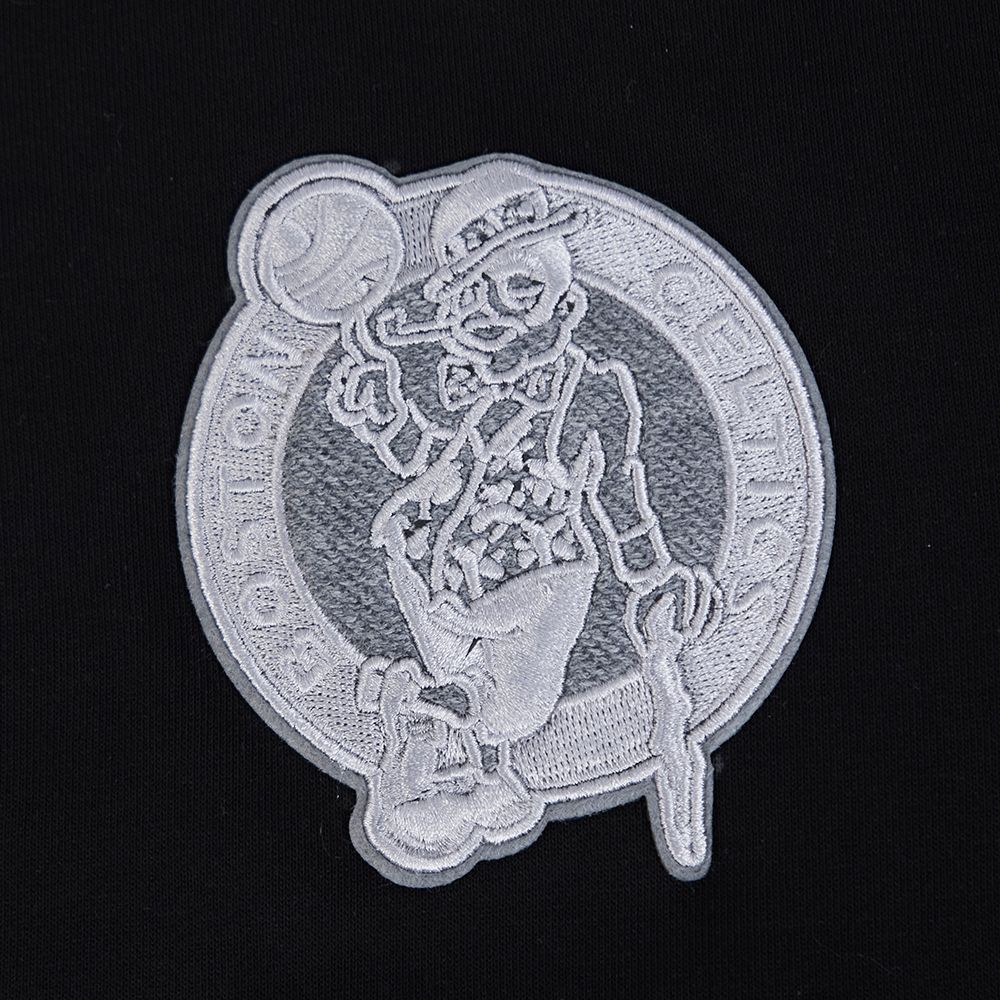 Pro Standard Women's Boston Celtics Black Reverse French Terry Pullover Hoodie product image