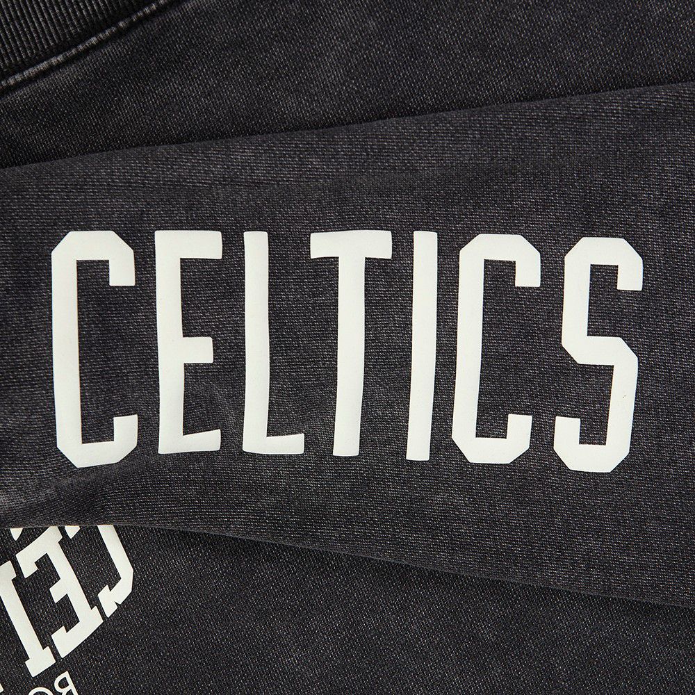 Pro Standard Women's Boston Celtics Black Street Team Hoodie product image