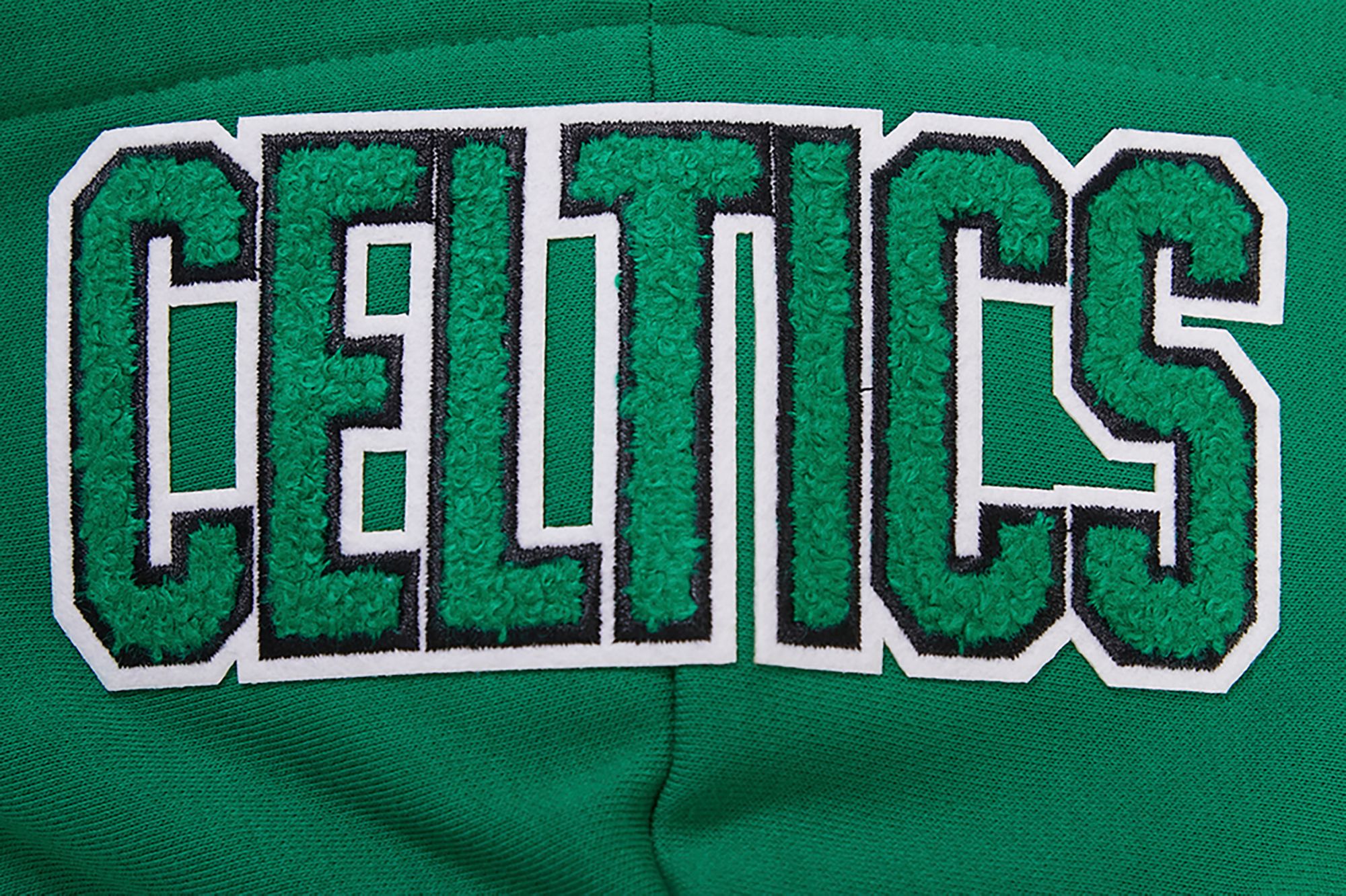 Pro Standard Women's Boston Celtics Green Fleece Pullover Hoodie product image