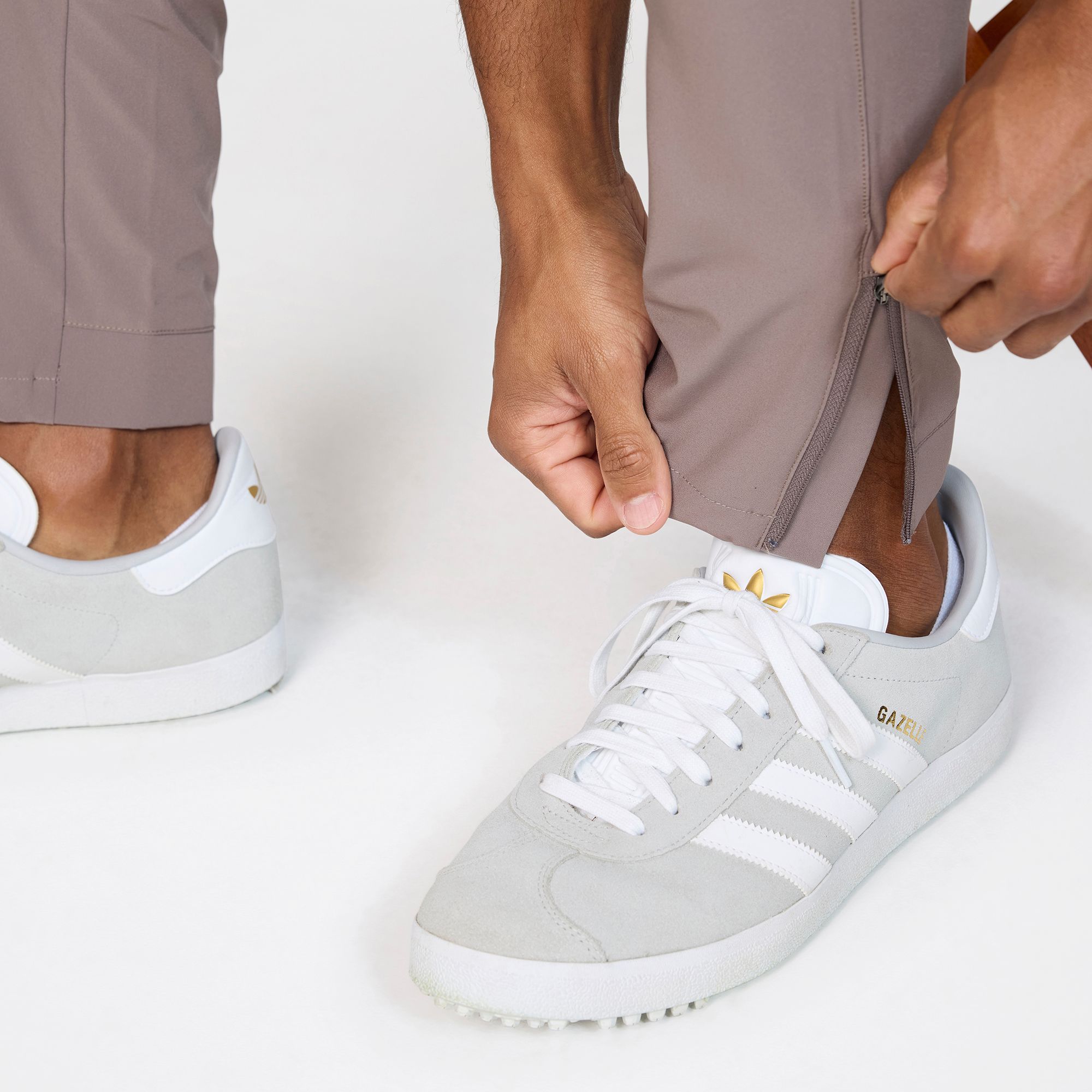 Bad Birdie Men's Hybrid Golf Jogger product image