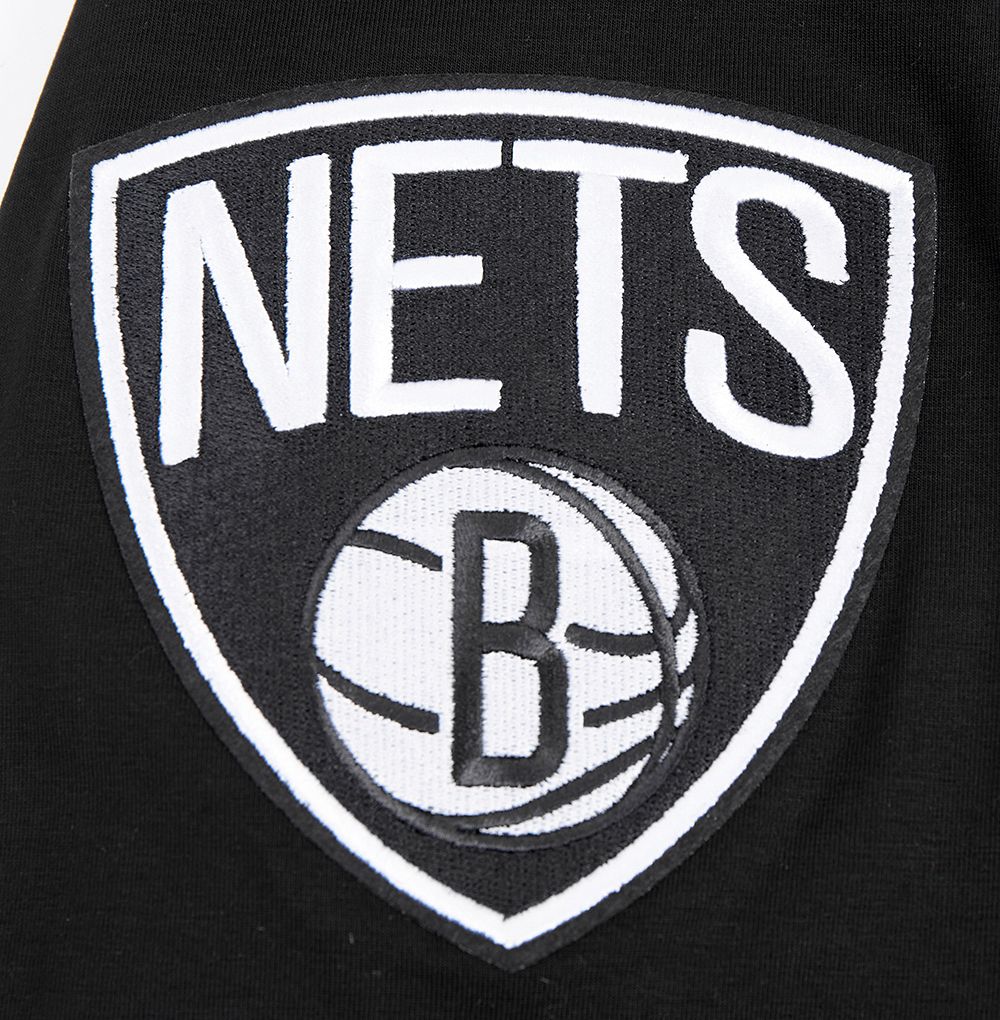 Pro Standard Men's Brooklyn Nets Black Old English T-Shirt product image