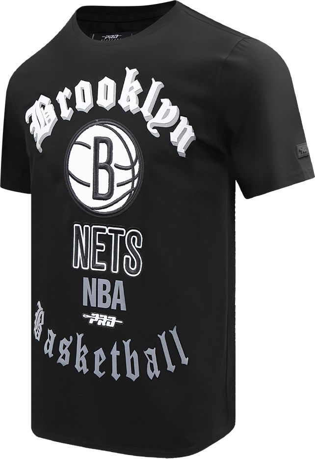 Pro Standard Men's Brooklyn Nets Black Old English T-Shirt product image