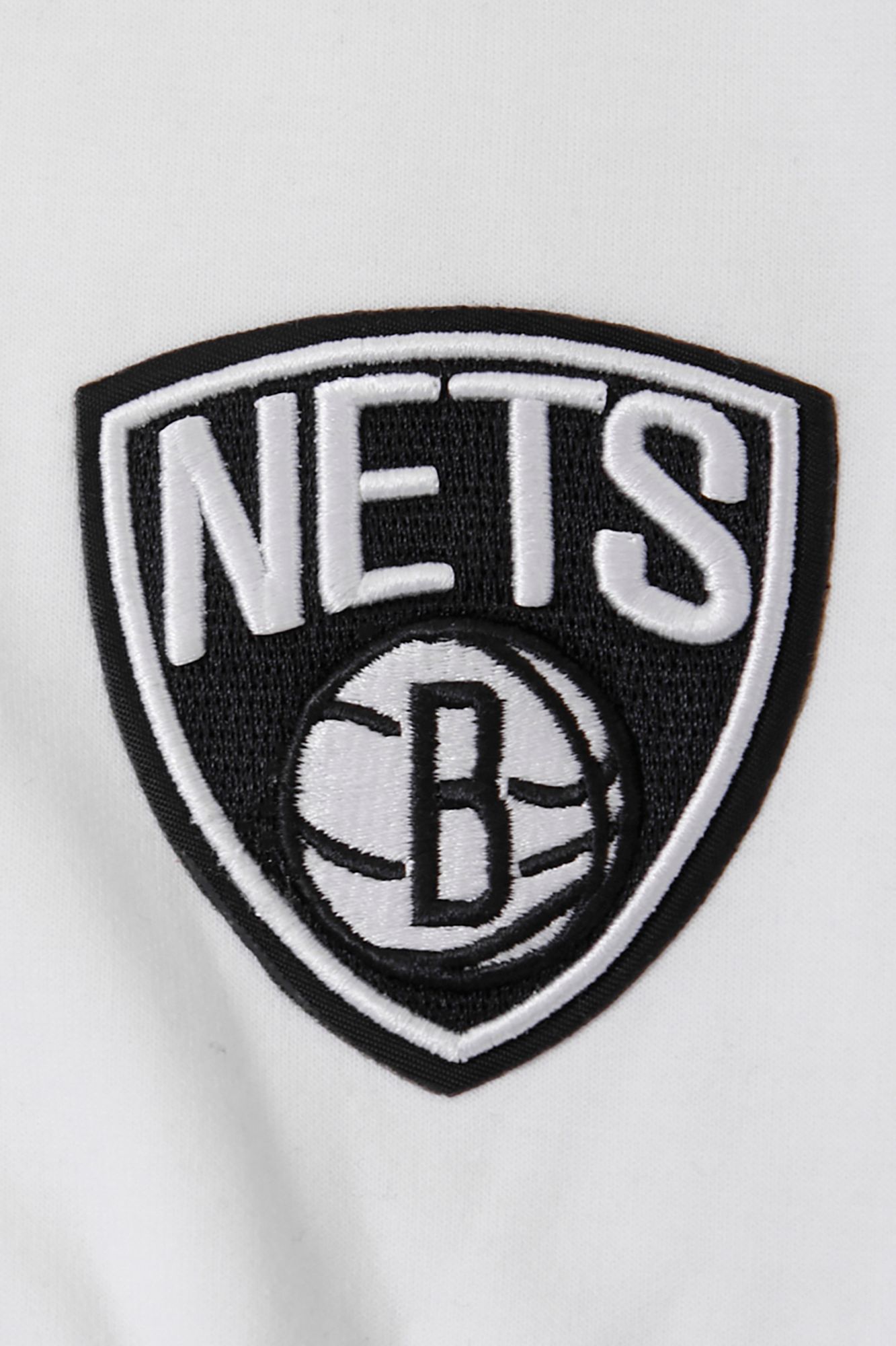 Pro Standard Men's Brooklyn Nets White Chenille Joggers product image