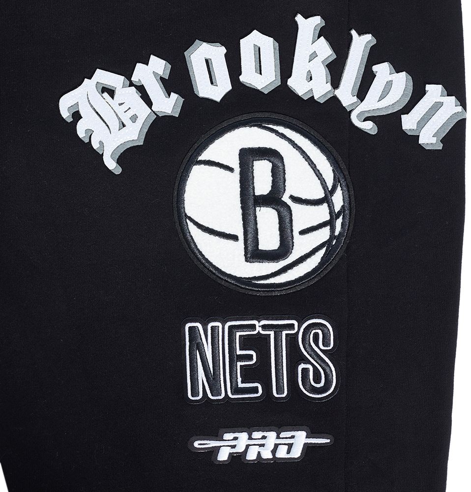 Pro Standard Men's Brooklyn Nets Black Old English Fleece Sweatpants product image