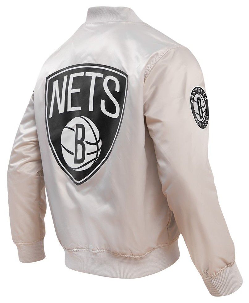 Pro Standard Men's Brooklyn Nets Silver Big Logo Satin Jacket product image