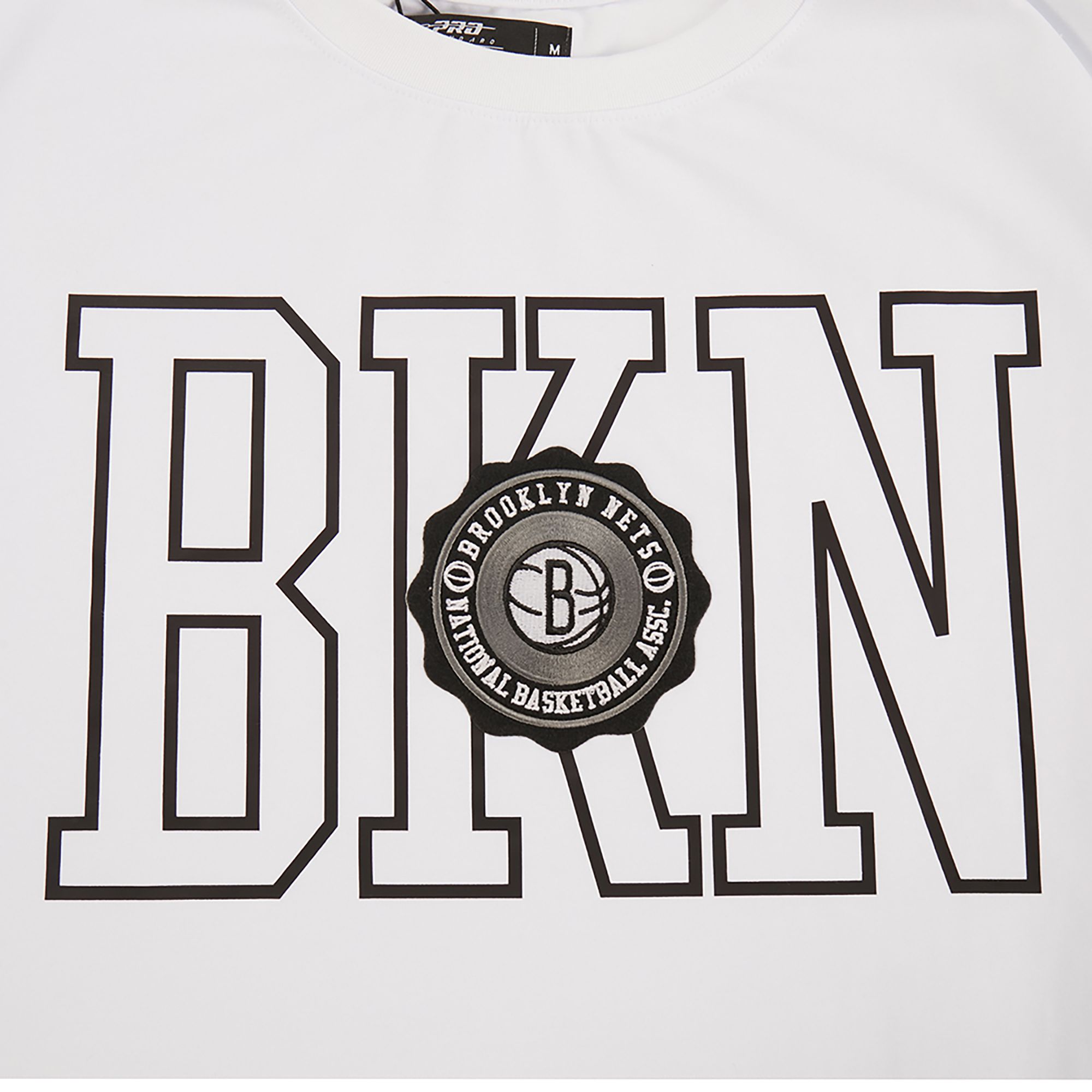 Pro Standard Women's Brooklyn Nets White Crest Emblem Boxy T-Shirt product image