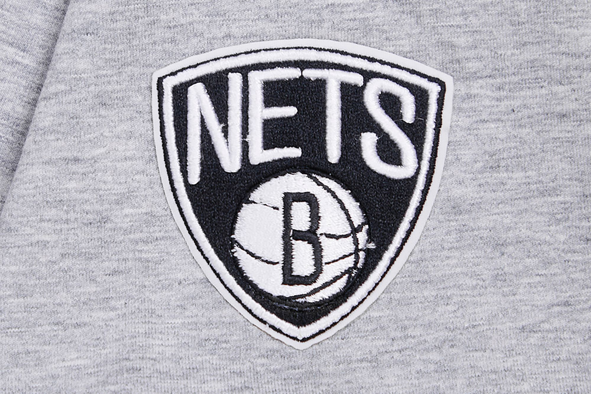 Pro Standard Women's Brooklyn Nets Grey Boxy T-Shirt product image