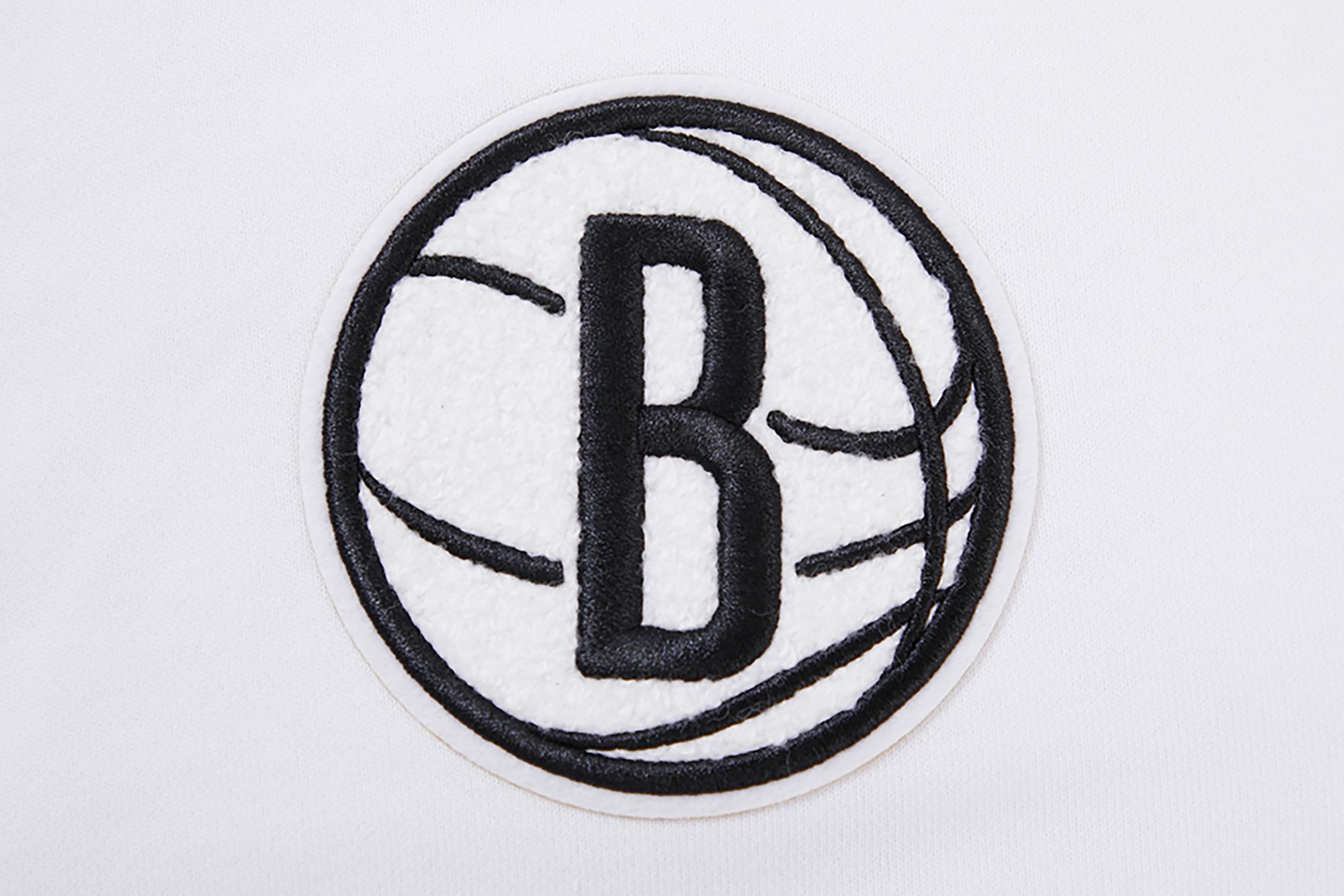 Pro Standard Women's Brooklyn Nets White Hooded Dress product image