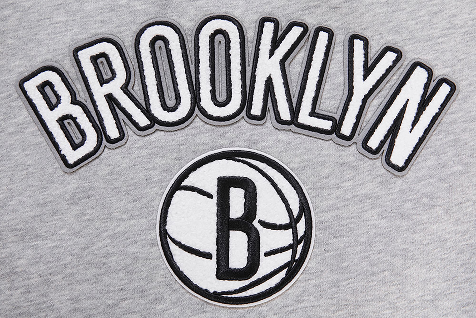 Pro Standard Women's Brooklyn Nets Grey Fleece Crewneck Sweater product image