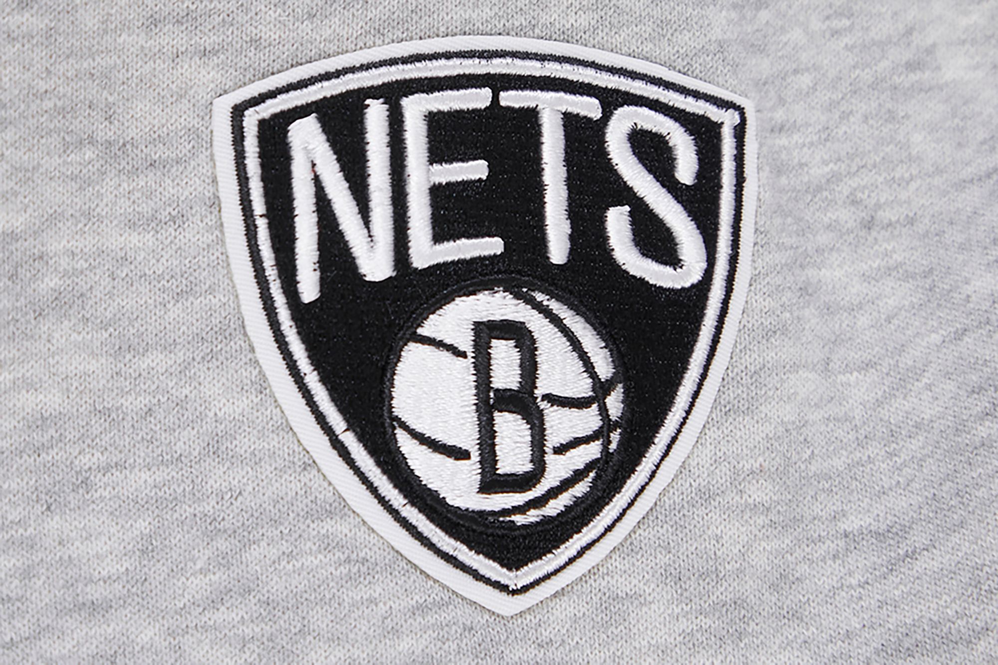 Pro Standard Women's Brooklyn Nets Fleece Crewneck Sweater