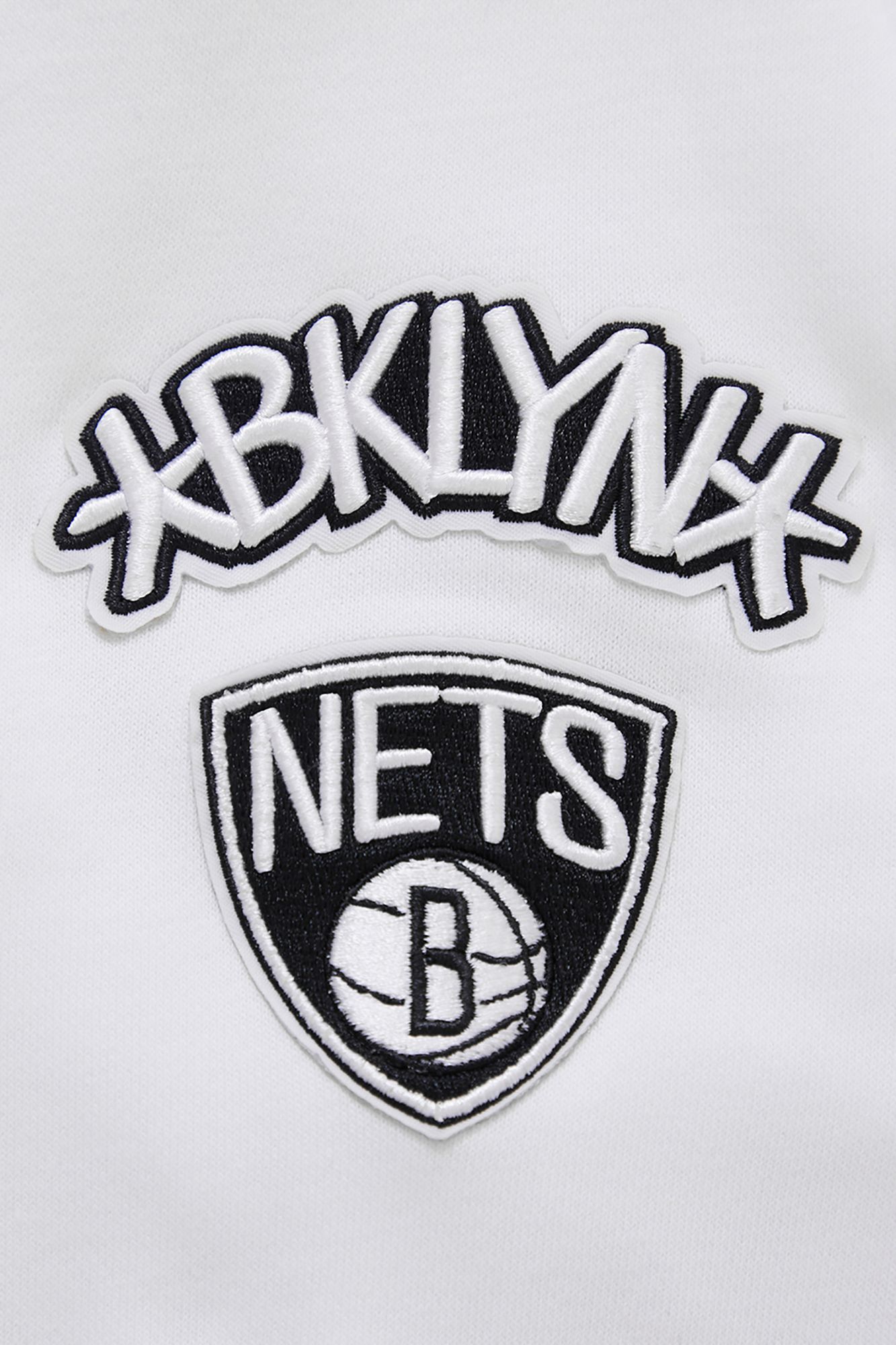 Pro Standard Women's Brooklyn Nets White Cropped Fleece Pullover Hoodie product image