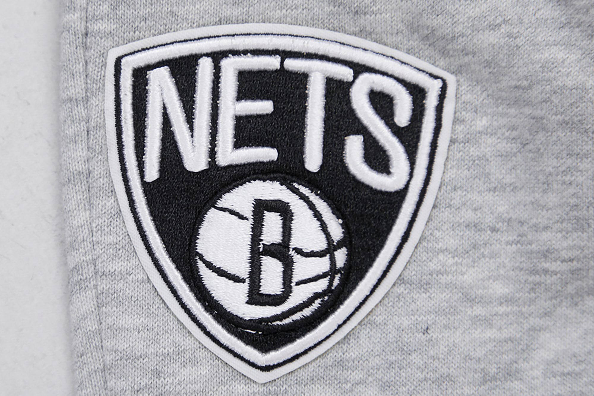 Pro Standard Women's Brooklyn Nets Grey Fleece Sweatpants product image