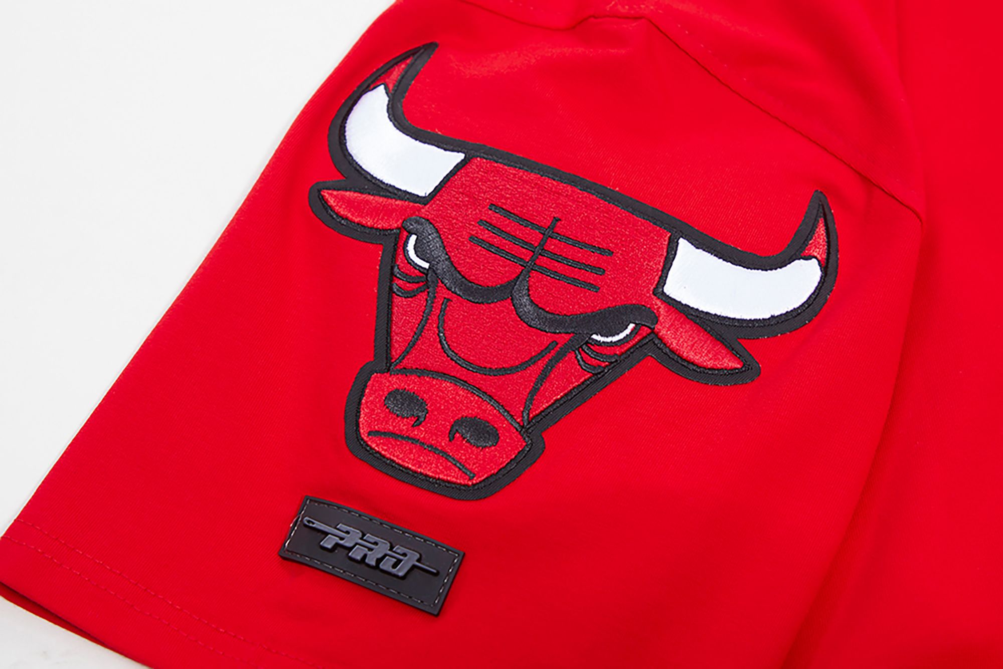 Pro Standard Men's Chicago Bulls Red Chenille T-Shirt product image