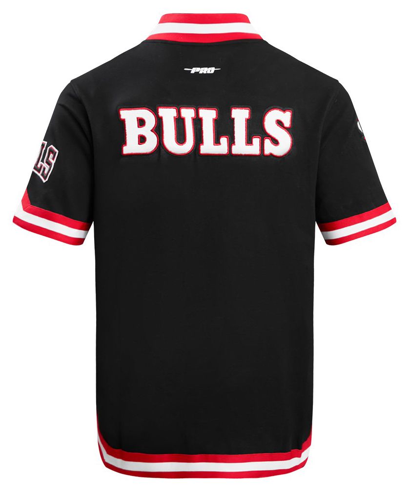 Pro Standard Men's Chicago Bulls Black Classic Warm Up Jacket product image