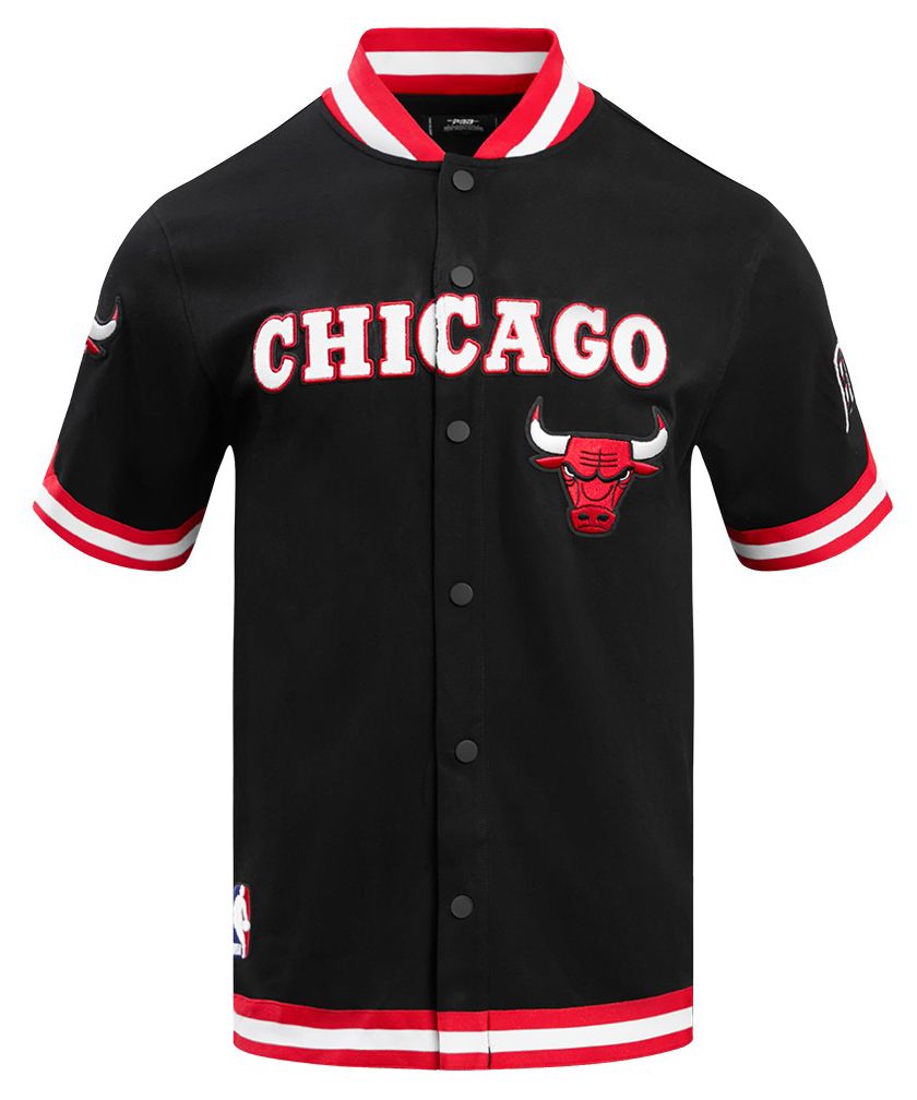 Pro Standard Men's Chicago Bulls Black Classic Warm Up Jacket product image
