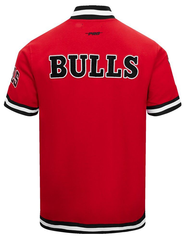 Pro Standard Men's Chicago Bulls Red Classic Warm Up Jacket product image