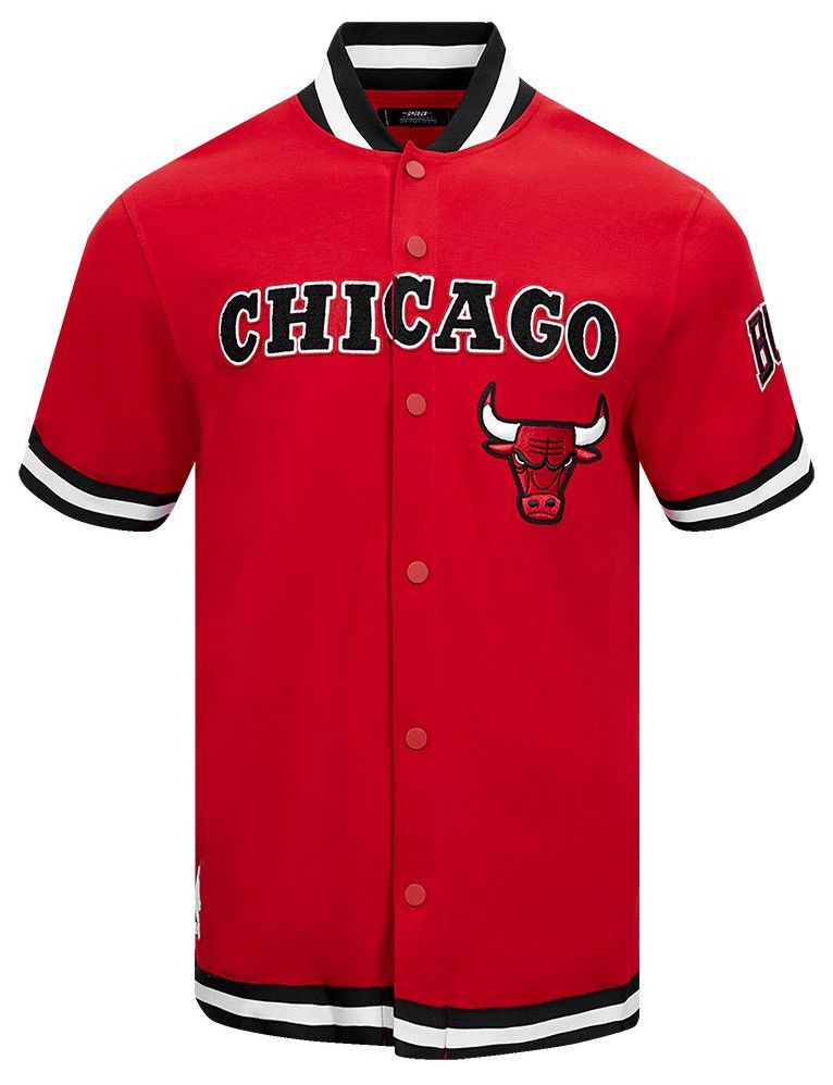 Pro Standard Men's Chicago Bulls Red Classic Warm Up Jacket product image
