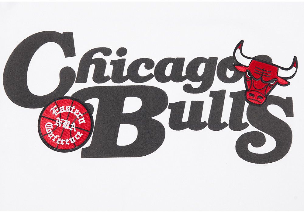 Pro Standard Men's Chicago Bulls White Souvenir Short Sleeve T-Shirt product image