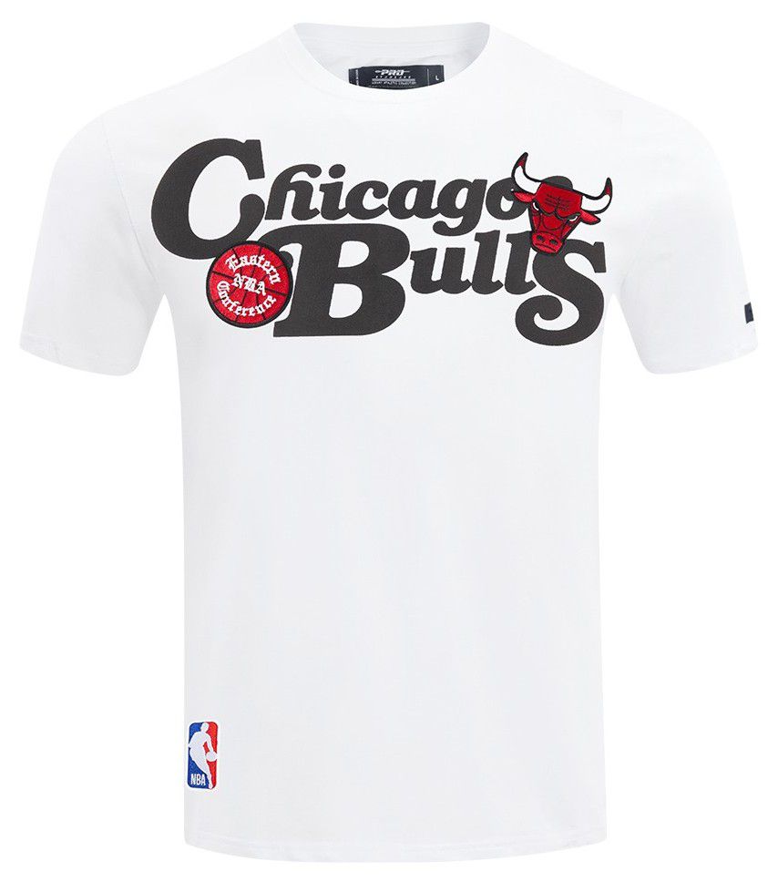 Pro Standard Men's Chicago Bulls White Souvenir Short Sleeve T-Shirt product image