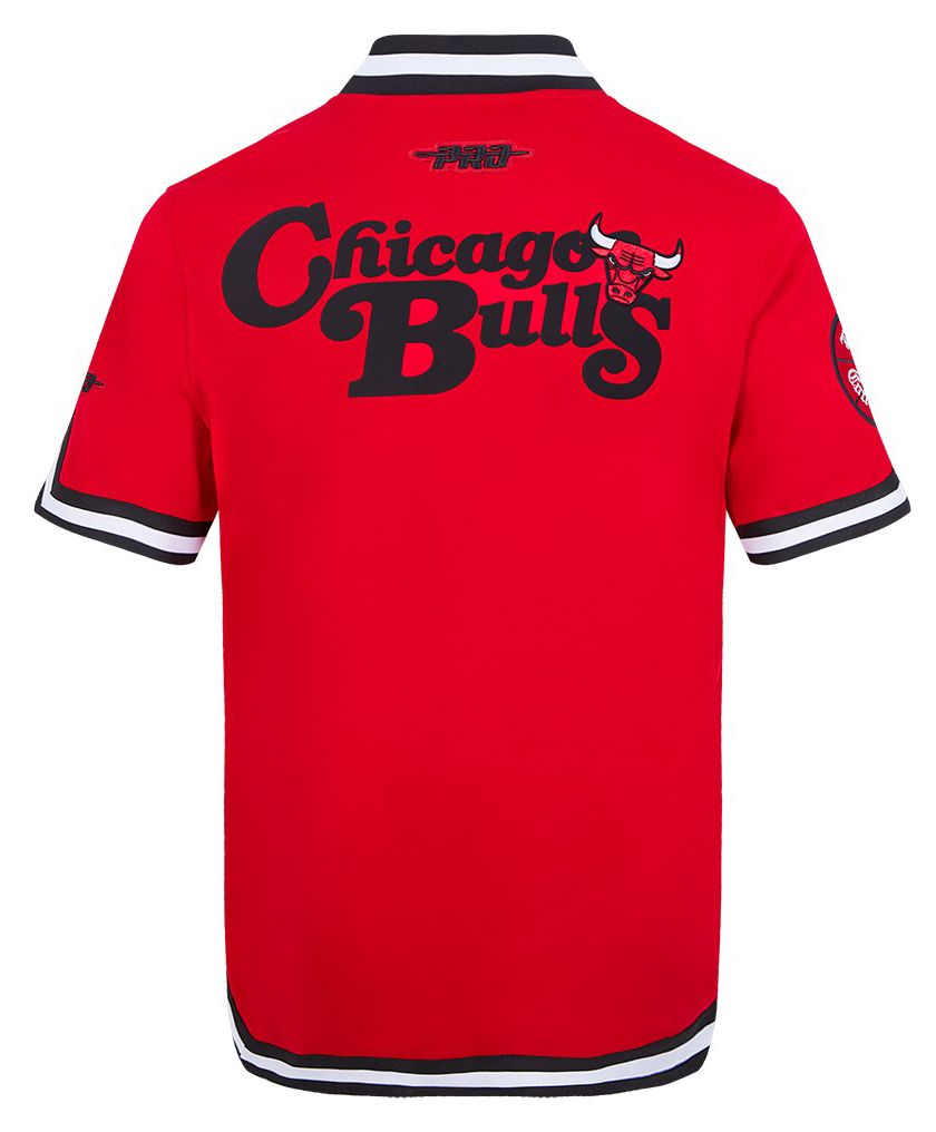 Pro Standard Men's Chicago Bulls Red Souvenir Warm Up Jacket product image