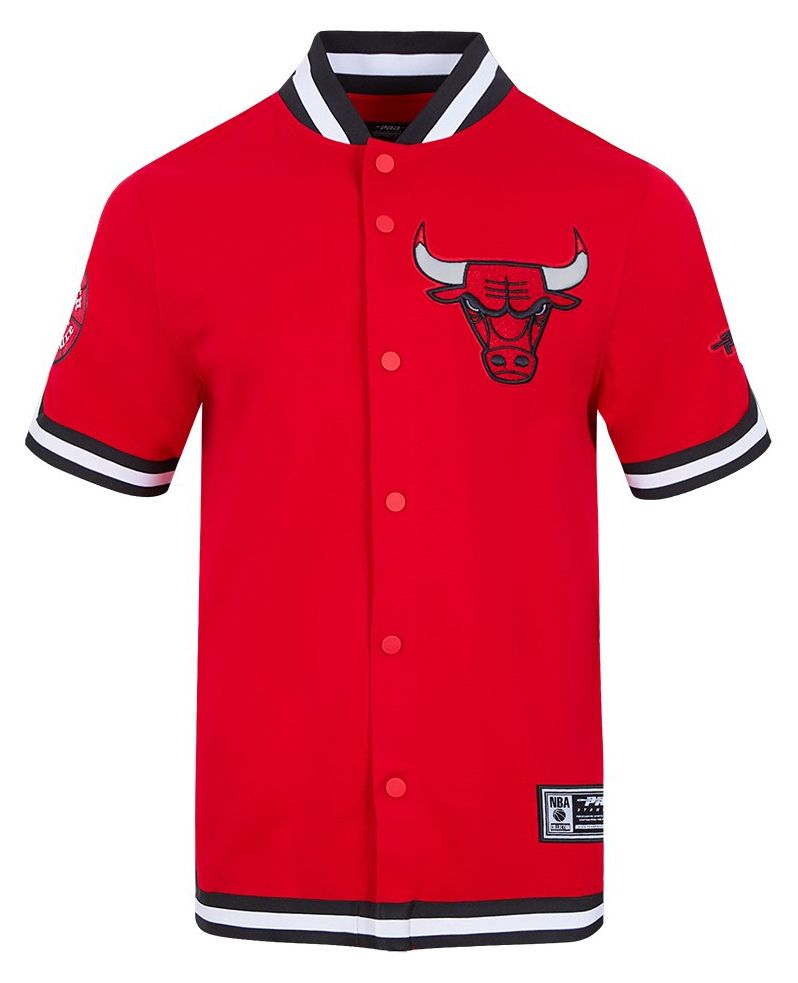 Pro Standard Men's Chicago Bulls Red Souvenir Warm Up Jacket product image