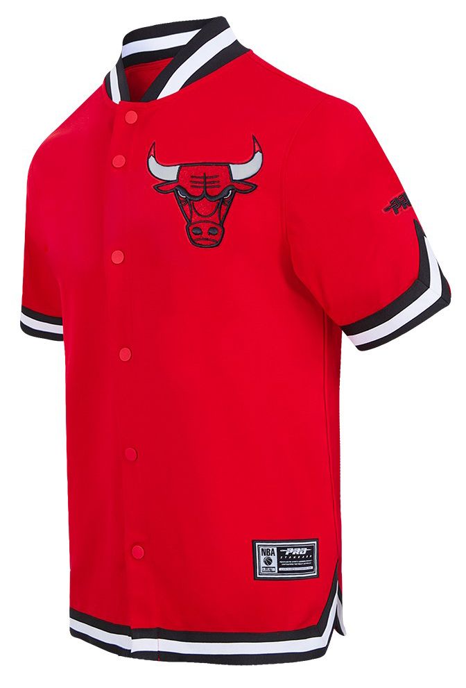 Pro Standard Men's Chicago Bulls Red Souvenir Warm Up Jacket product image
