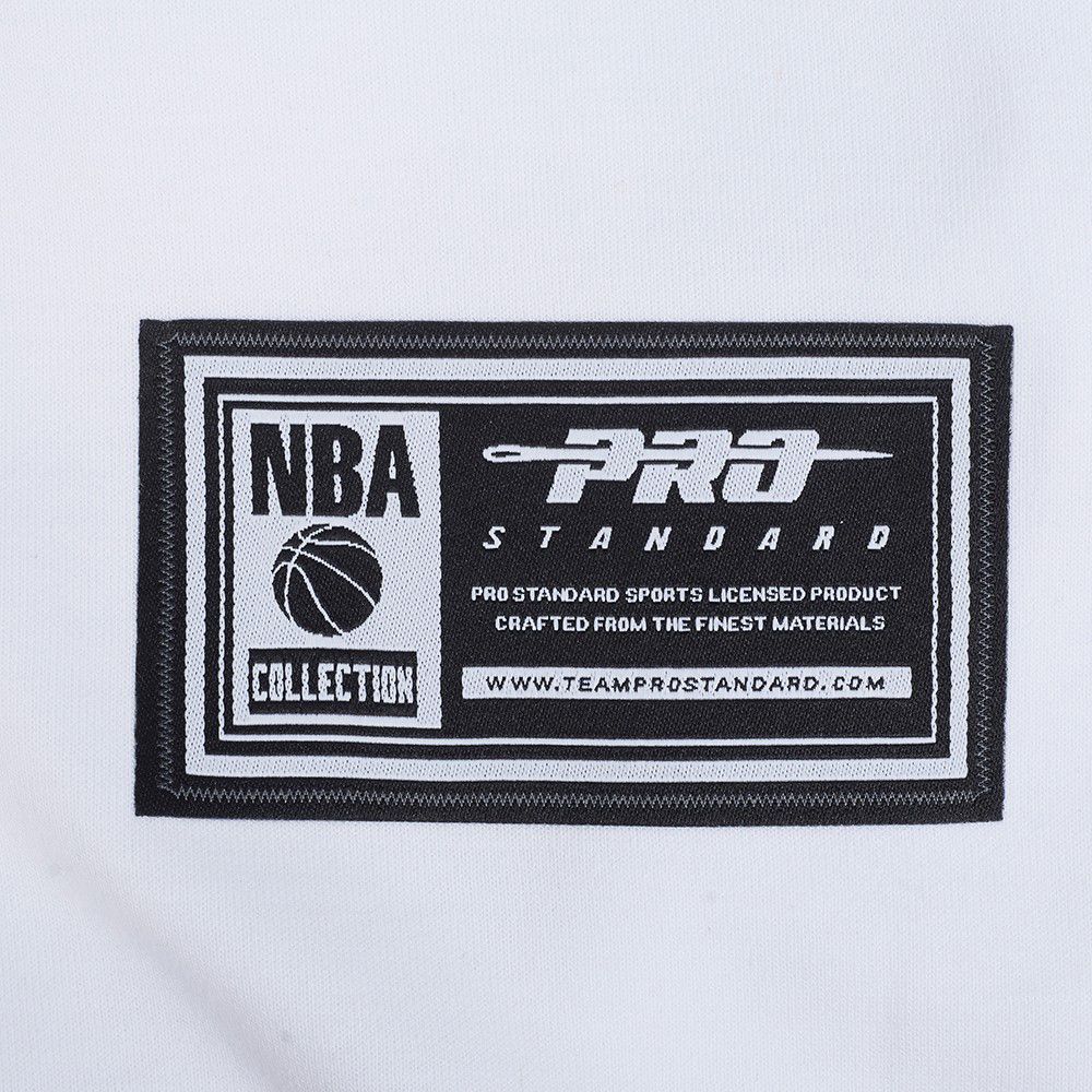 Pro Standard Men's Chicago Bulls White Souvenir Warm Up Jacket product image