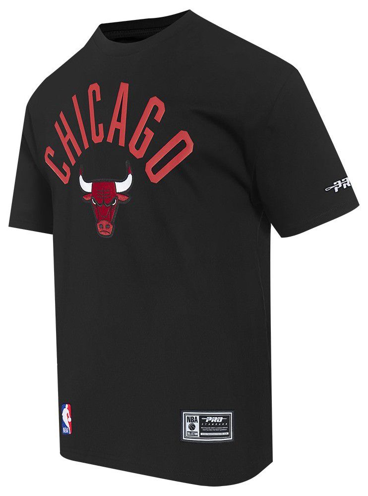 Pro Standard Men's Chicago Bulls Playback  T-Shirt product image