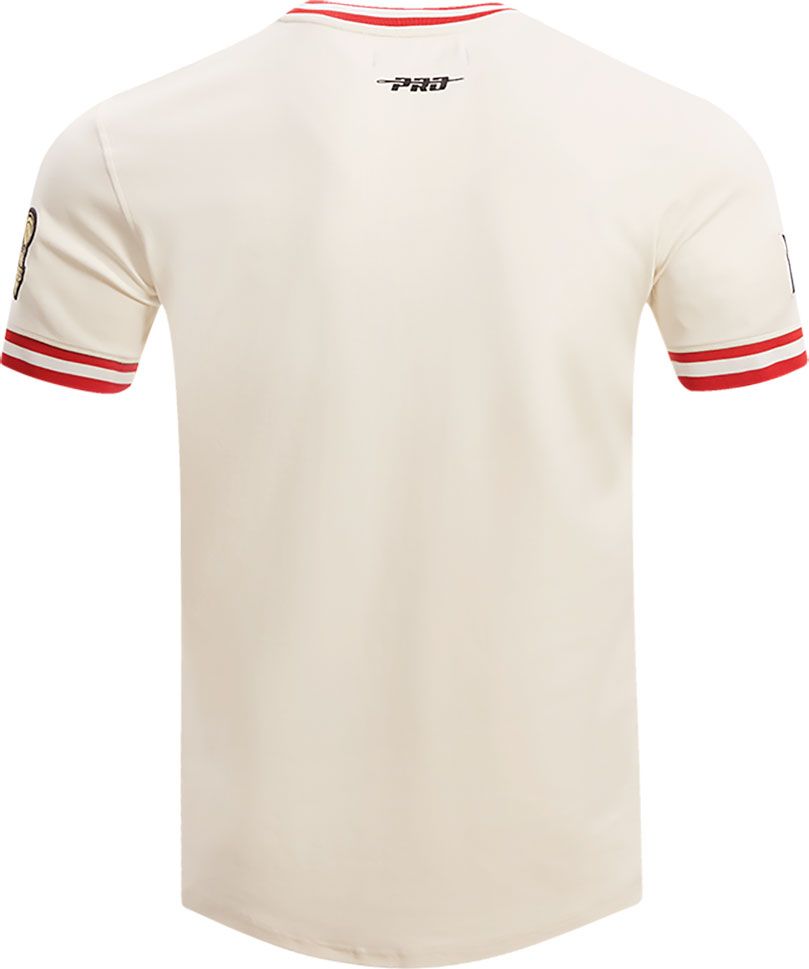 Pro Standard Adult Chicago Bulls White Retro T-Shirt product image