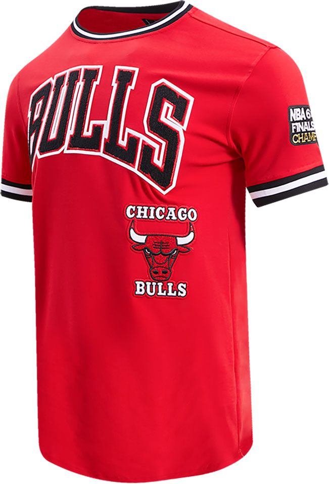 Pro Standard Adult Chicago Bulls Red Retro T-Shirt product image