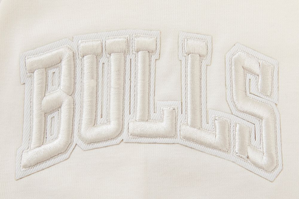 Pro Standard Men's Chicago Bulls Off White Neutral Drop Shoulder Short Sleeve T-Shirt product image