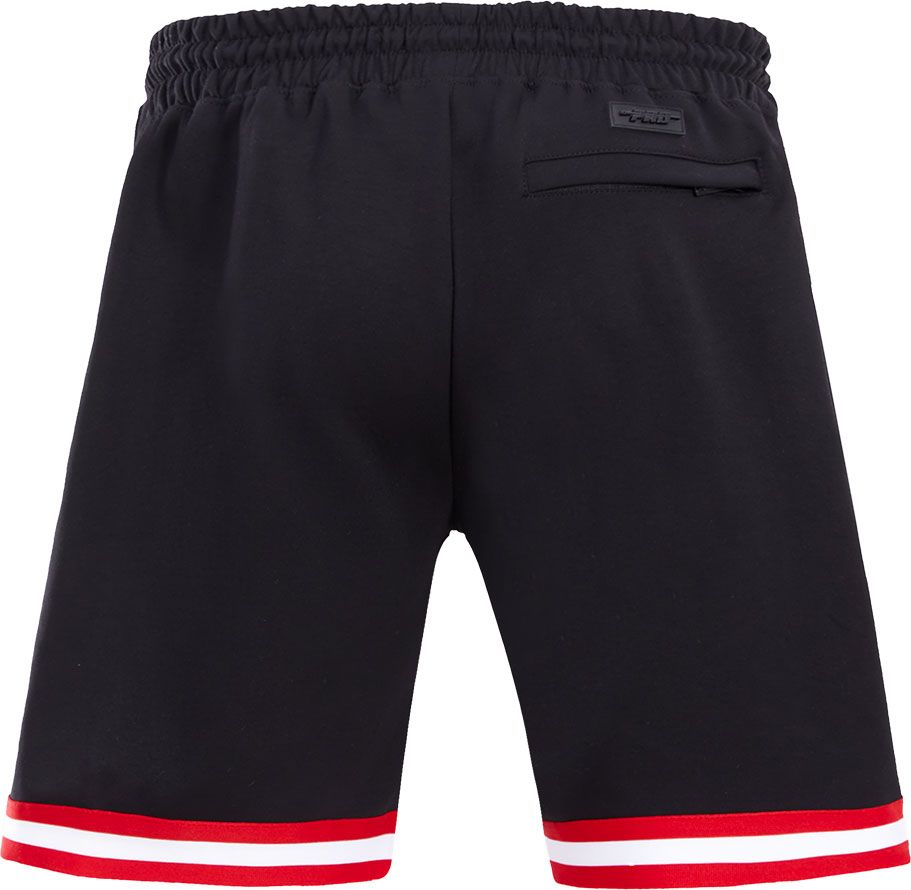 Pro Standard Men's Chicago Bulls Black Chenille Shorts product image