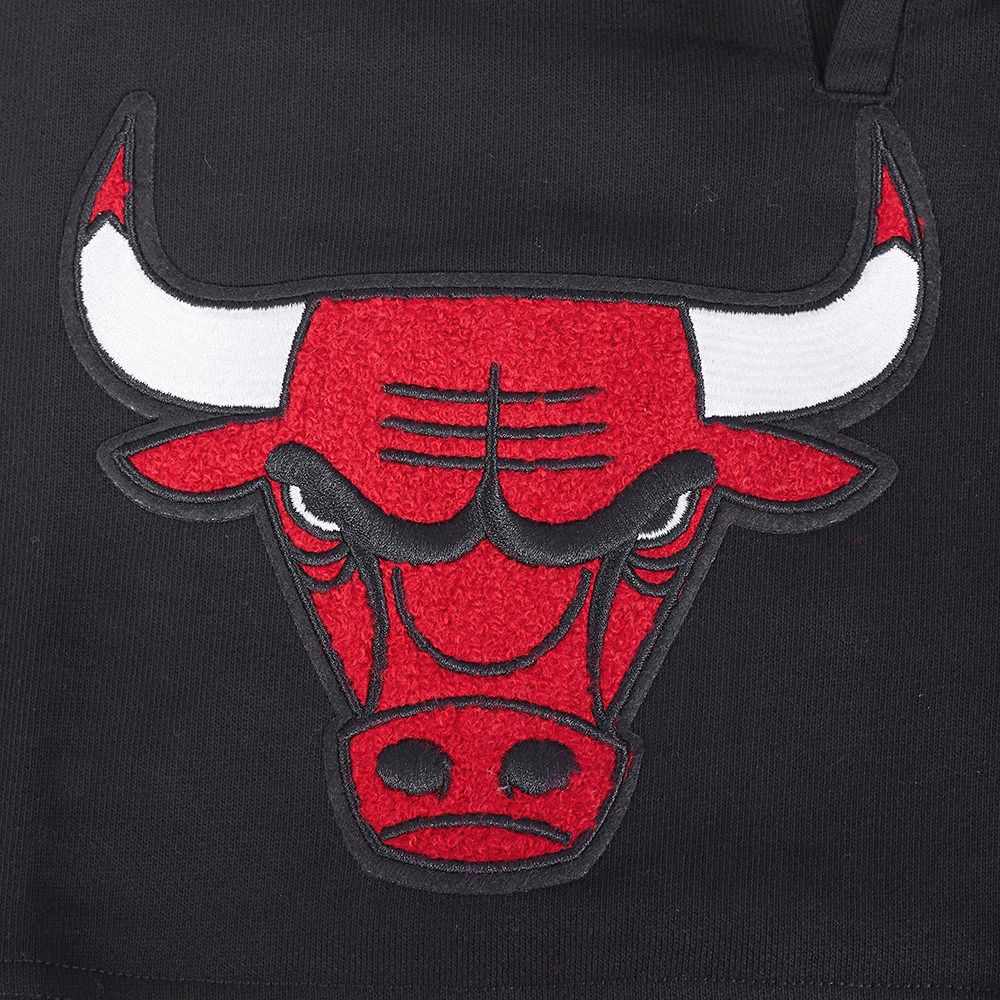 Pro Standard Men's Chicago Bulls Black Classic Fleece Shorts product image