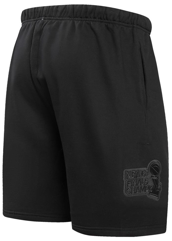 Pro Standard Men's Chicago Bulls Black Neutral Fleece Shorts product image