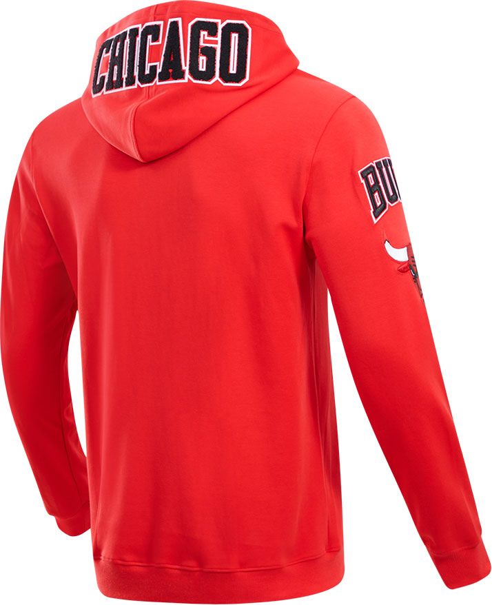 Pro Standard Men's Chicago Bulls Red Chenille Pullover Hoodie product image