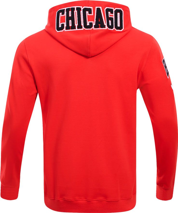 Pro Standard Men's Chicago Bulls Red Chenille Pullover Hoodie product image