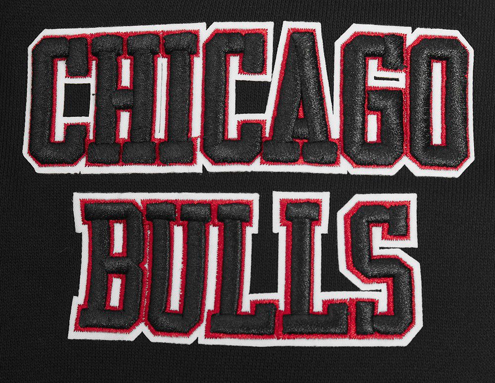 Pro Standard Men's Chicago Bulls Black Old English Fleece Pullover Hoodie product image
