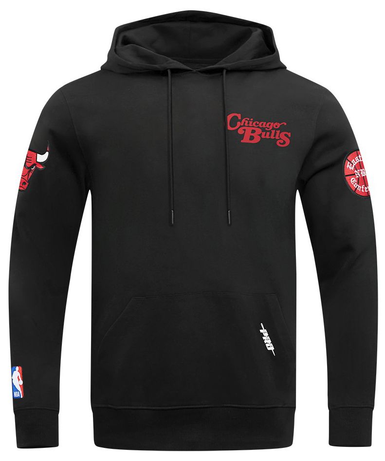 Pro Standard Men's Chicago Bulls Black Souvenir Fleece Pullover Hoodie product image