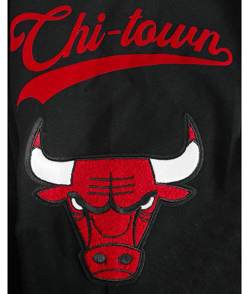 Pro Standard Men's Chicago Bulls Black Living Large Hoodie product image