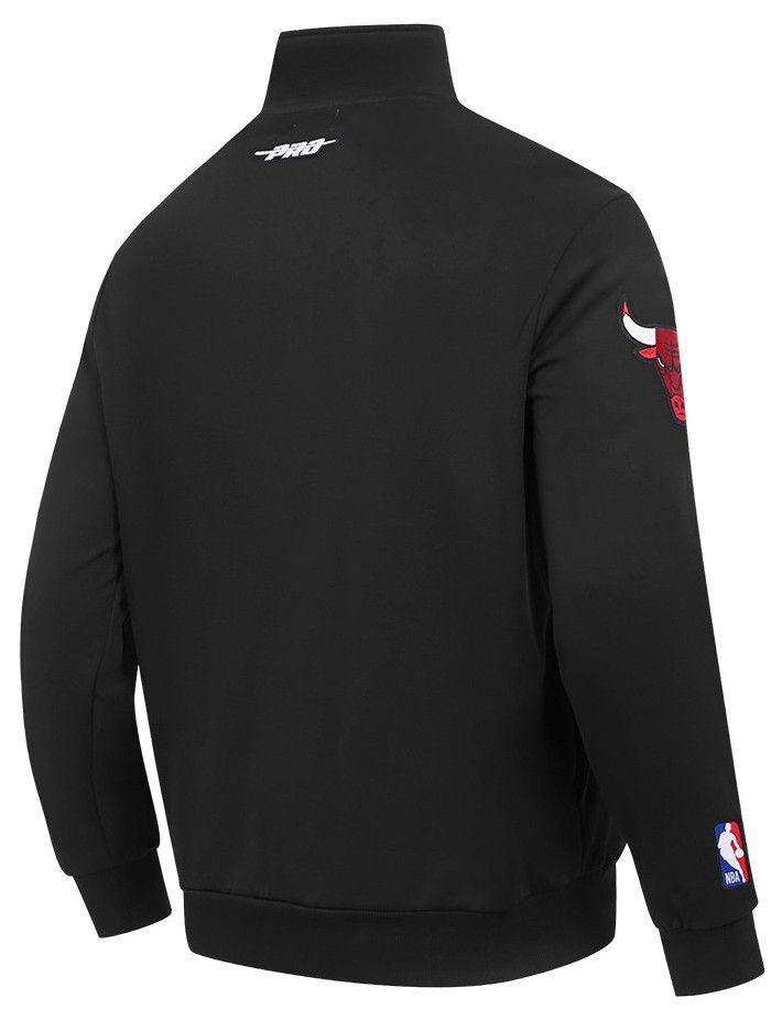 Pro Standard Men's Chicago Bulls Day One Fleece 1/4 Zip Pullover