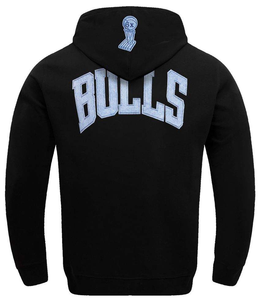 Pro Standard Men's Chicago Bulls Black Varsity Blues Hoodie product image