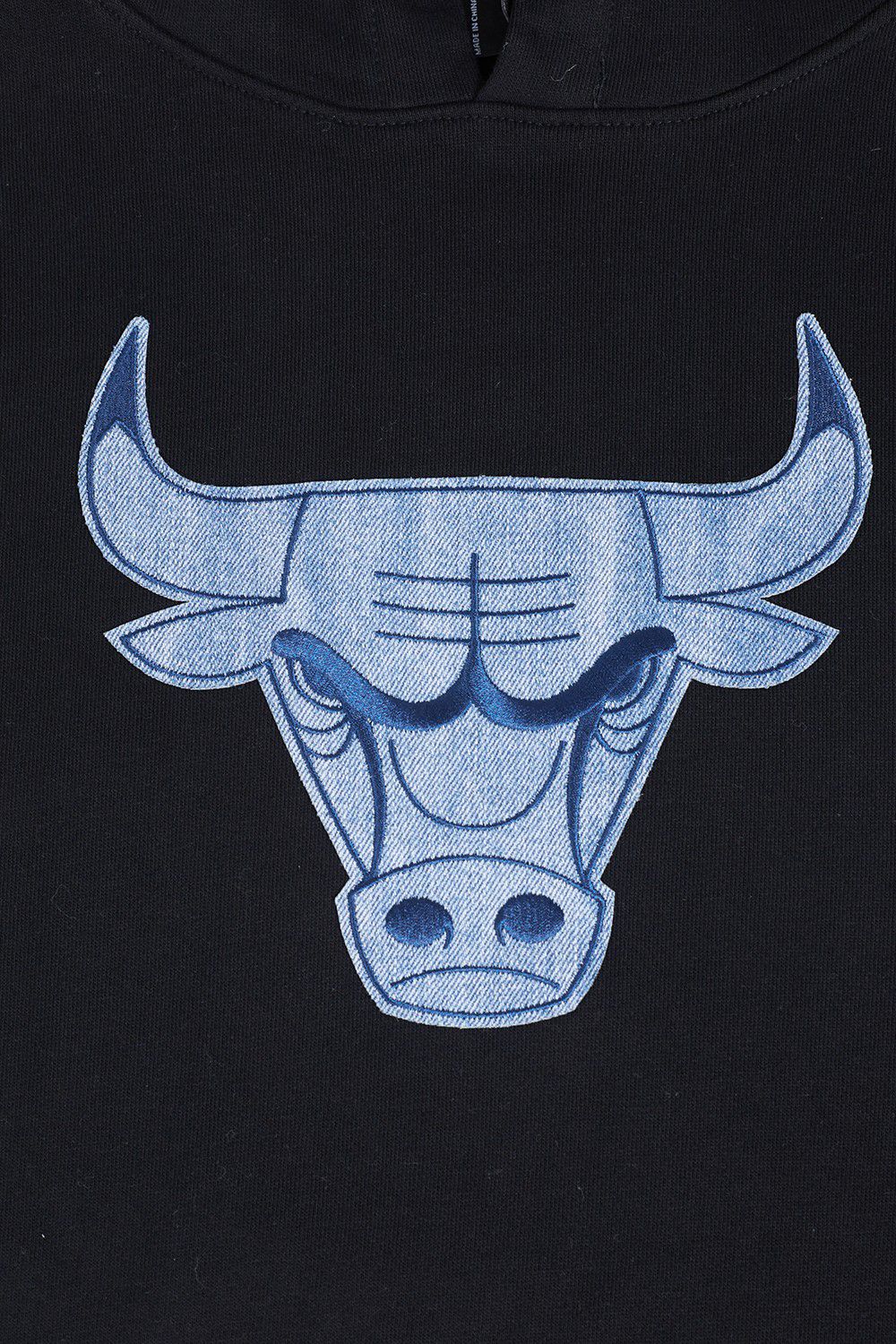 Pro Standard Men's Chicago Bulls Black Varsity Blues Hoodie product image