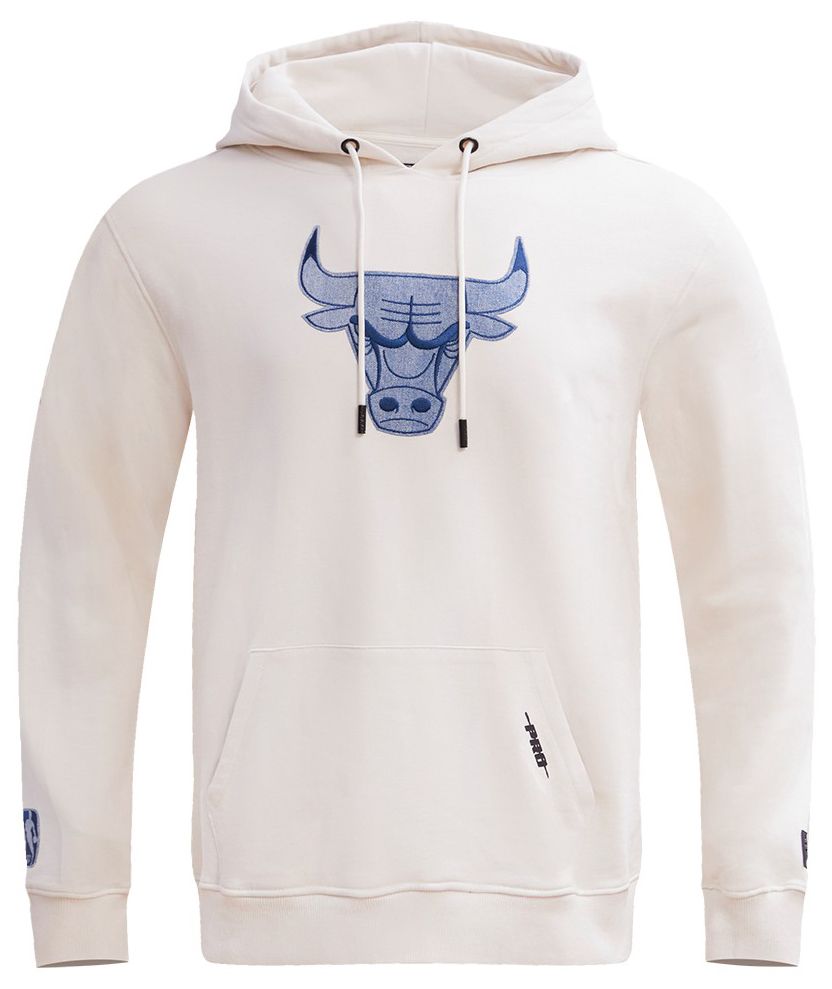 Pro Standard Men's Chicago Bulls Linen Varsity Blues Hoodie product image